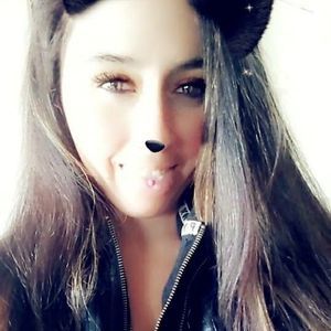 Meet your Posher, Joleen